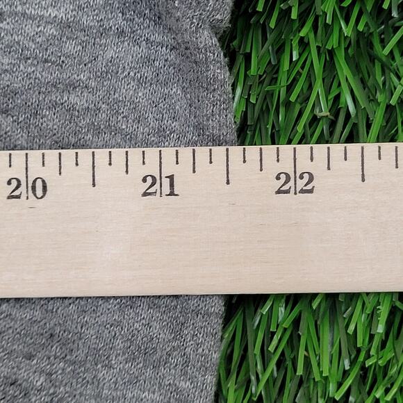 McGregor Women's Gray Sweatshirt - Picture 11 of 12